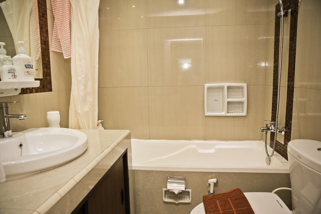 Kyo Serviced Apartment Jakarta Cilandak  Экстерьер фото