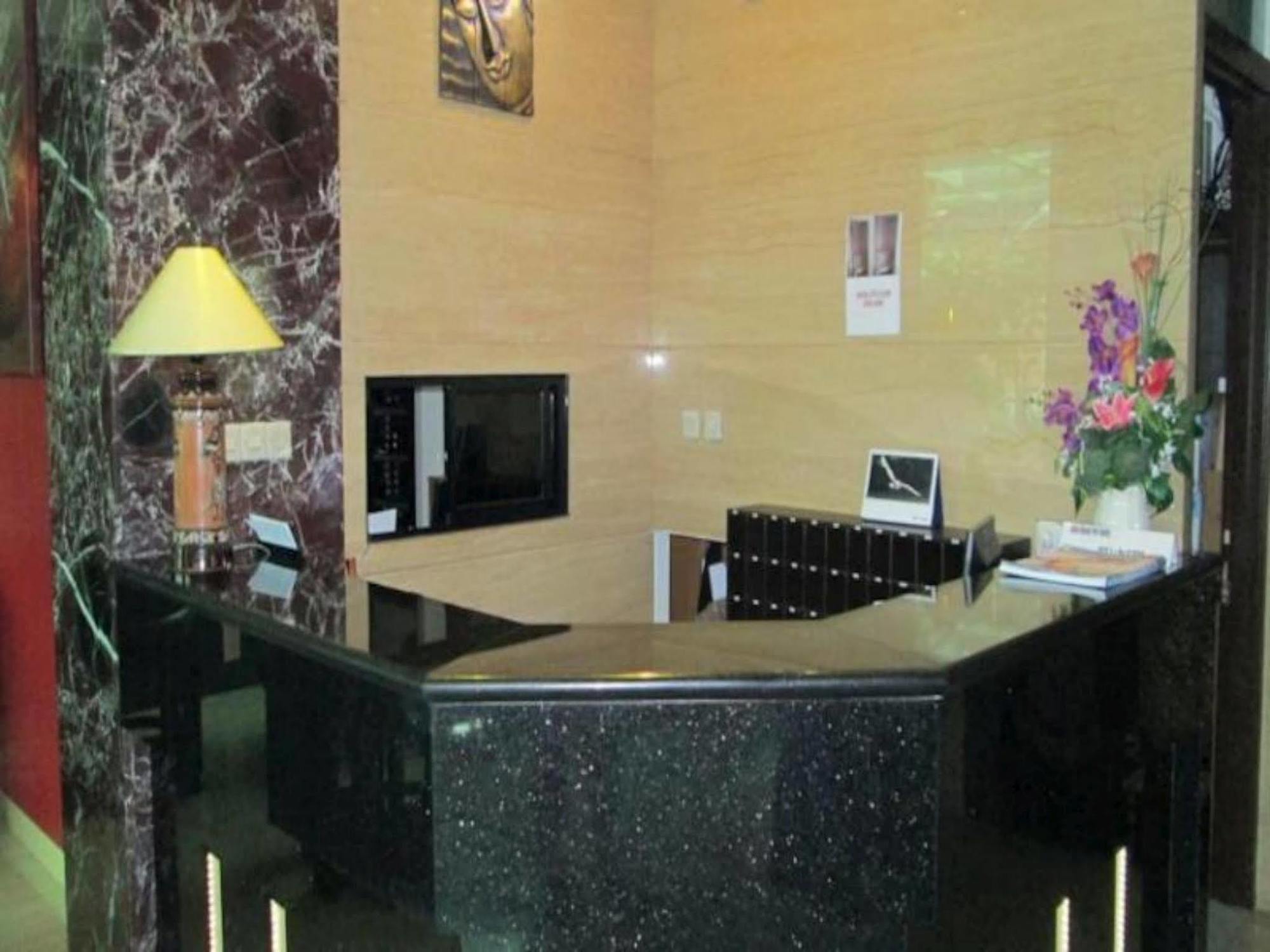 Kyo Serviced Apartment Jakarta Cilandak  Экстерьер фото