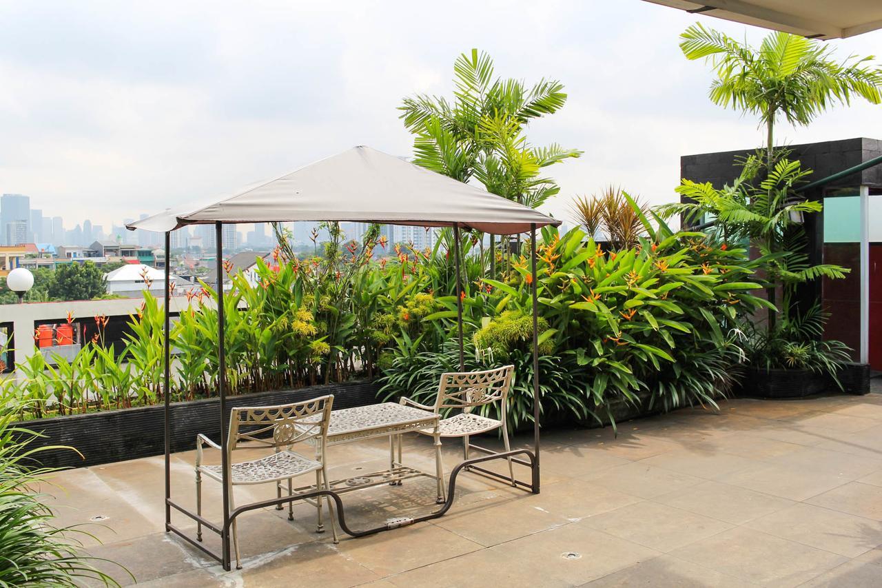 Kyo Serviced Apartment Jakarta Cilandak  Экстерьер фото